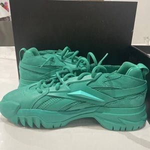 Size 11 - Reebok Club C V2 x Cardi B Emerald 2022